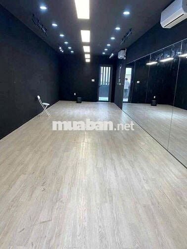 CHO THUÊ NHÀ MẶT TIỀN BA VÌ, KHU CƯ XÁ BẮC HẢI, QUẬN 10,2 TẦNG GIÁ TỐT