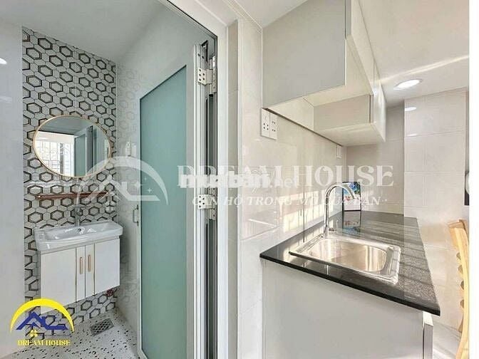 DUPLEX CỬA SỔ GIÓ TRỜI SIÊU TO - GẦN SÁT ĐẠI HỌC VĂN HIẾN