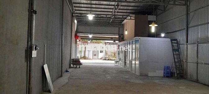 Xưởng nhỏ bà điểm hóc môn giá 12tt