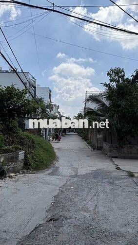 NHÀ 2 LẦU 4PN 3WC, KDC HỒNG LONG, GẦN VẠN PHÚC CITY, HIỆP BÌNH PHƯỚC