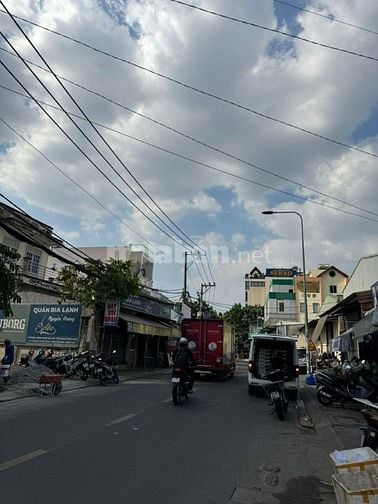 nhà cho thuê mặt tiền đường Trương Phước Phan chung cư