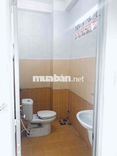 CHO THUÊ PHÒNG MÁY LẠNH CHUNG CHỦ TẦNG RIÊNG GẦN ĐẦM SEN