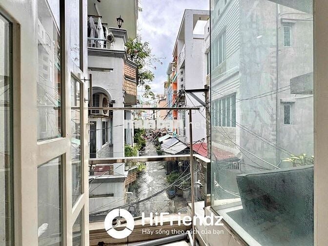 Căn hộ mini Full nội thất có ban công Kế cầu Nguyễn Tri Phương Quận 5