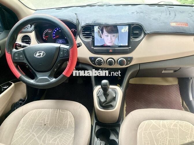 Bán HYUNDAI I10 sedan 2021 xe gia đình Zin: 245TR