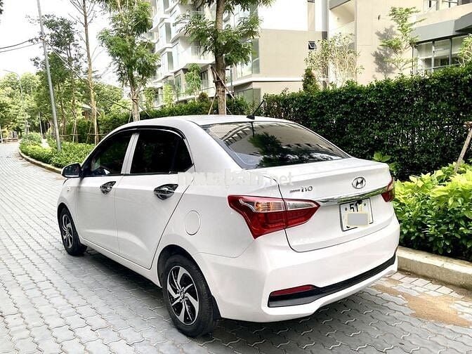 Bán HYUNDAI I10 sedan 2021 xe gia đình Zin: 245TR