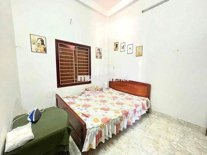 CHO THUÊ NHÀ NGUYÊN CĂN 4 TẦNG TRONG HẺM Ở BẮC NHA TRANG GIÁ 15 TRIỆU/
