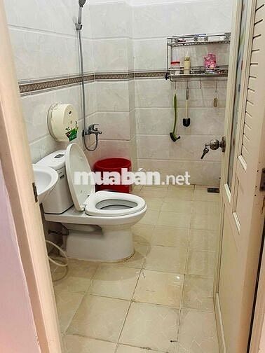 CHO NỮ   THUÊ PHÒNG TRỌ TRONG NHÀ NGUYÊN CĂN .ĐẦY ĐỦ NỘI THẤT