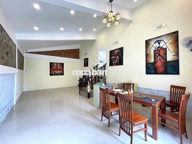 CHO THUÊ NHÀ SÂN VƯỜN 4 PHÒNG NGỦ 1000M2 PHÍA BẮC NHA TRANG