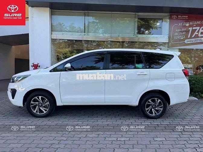 Toyota Innova 2024 E 2.0 MT - siêu lướt 13.000 km