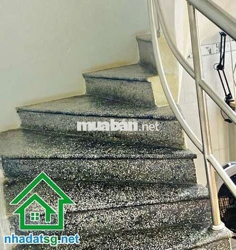 NHÀ 33M² – QUẬN 10 – CÁCH MT VÀI CĂN – DÒNG TIỀN SẴN 9TR/THÁNG