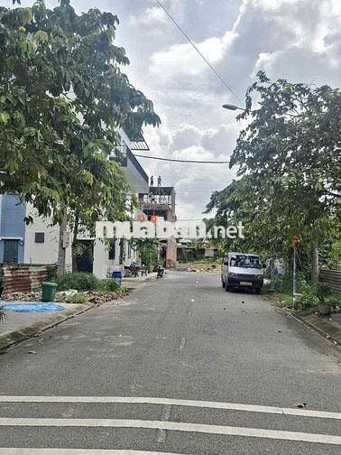 Đất mặt tiền khu tái Định cư Đồng Chàm, Đông Hoà, Dĩ An