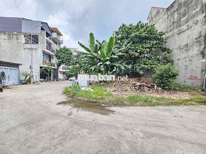 Đất góc 2 mặt tiền gần Vincom Dĩ An, phường Dĩ An, Tp Dĩ An