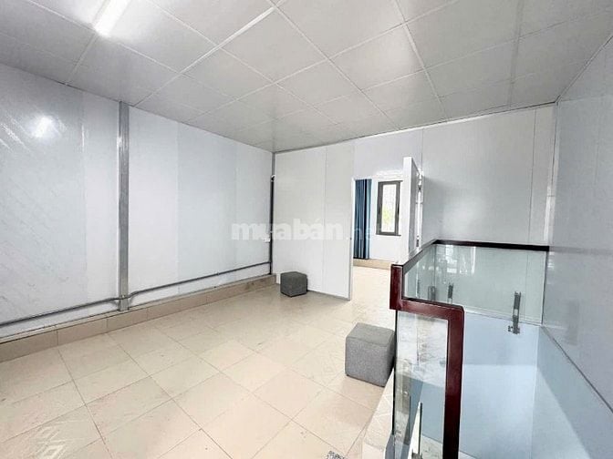 Cho thuê nhà hẻm 7m (XT) Nơ Trang Long, P.13, Q.BTH giá 9tr