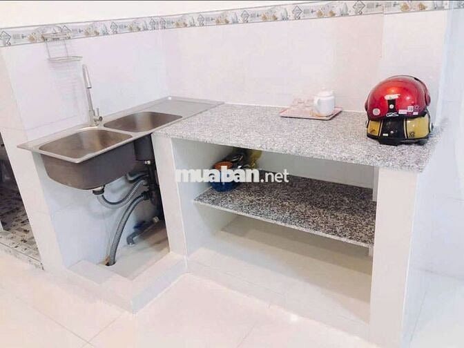 13 TRIỆU - CHO THUÊ NHÀ MẶT TIỀN ĐƯỜNG NGUYỄN VĂN CỪ - CẦN THƠ