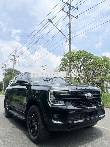 Hãng bán Ford Everest 2023 Sport - 21000 km