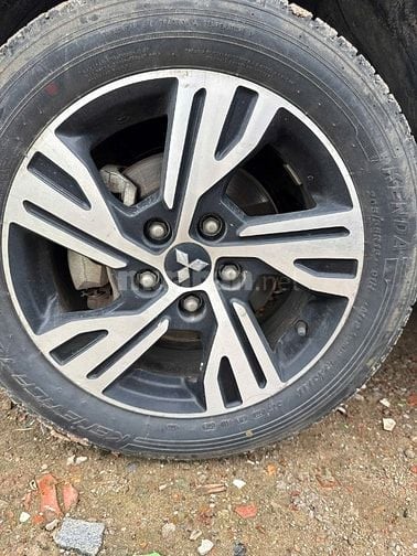 Mitsubishi Xpander 2020 7 chỗ 