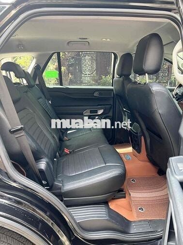 Hãng bán Ford Everest 2023 Sport - 21000 km