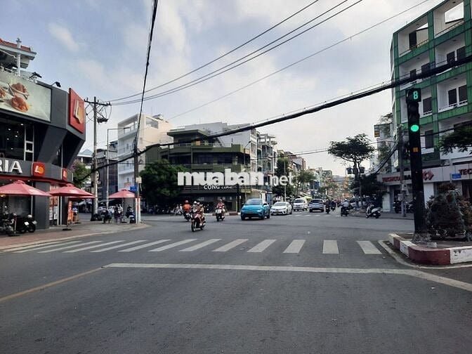 💯NHÀ ĐẸP FULL NỘI THẤT VIEW CÔNG VIÊN MT Chợ Lớn💥4x18m 4 Tầng ở ngay