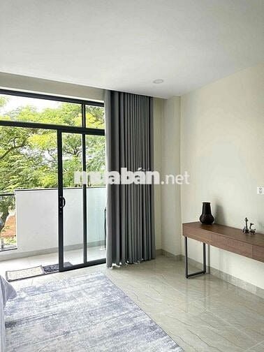 Phòng Ban Công full nội thất 35m2 Nguyễn Hữu Cảnh quận Bình Thạnh