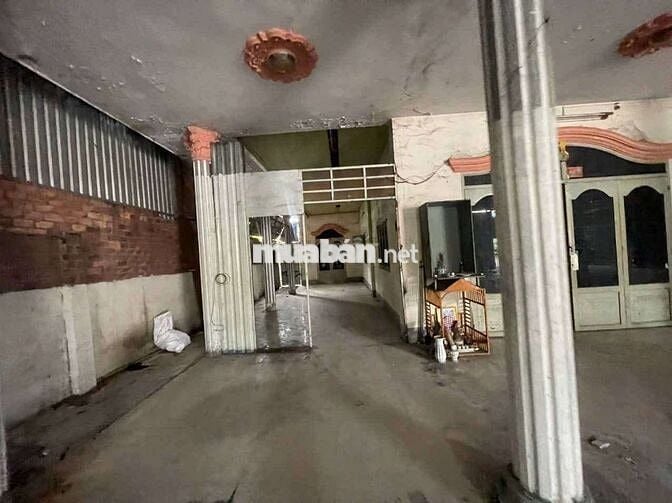 Cho thuê pho 400m2  tân bình 3 phòng ngủ