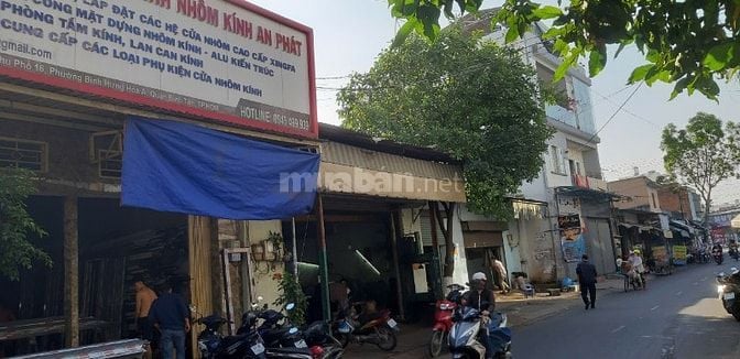 Bán 2 căn nhà mặt tiền, ngã 4 Bốn Xã và Vĩnh Lộc A, Bình Chánh