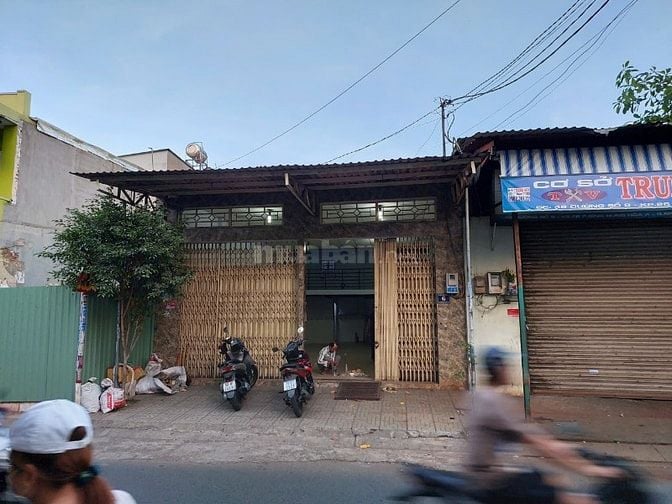 Bán 2 căn nhà mặt tiền, ngã 4 Bốn Xã và Vĩnh Lộc A, Bình Chánh