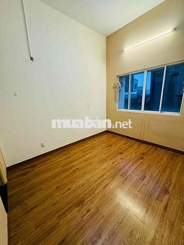 CHO THUÊ CĂN HỘ 3 PHÒNG NGỦ TẠI TRUNG TÂM QUẬN 1
