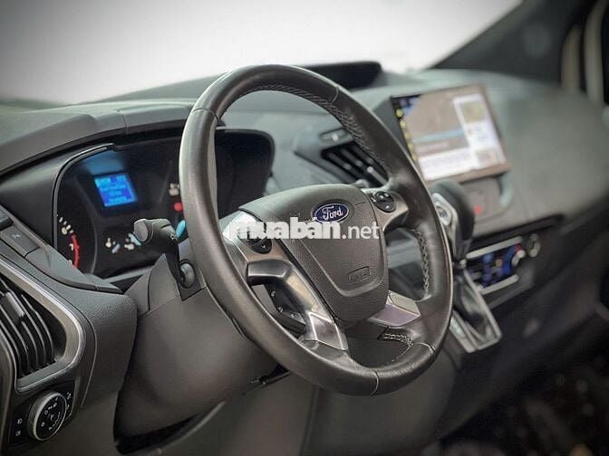 Ford Tourneo 2020 Titanium gói thương gia đẳng cấp