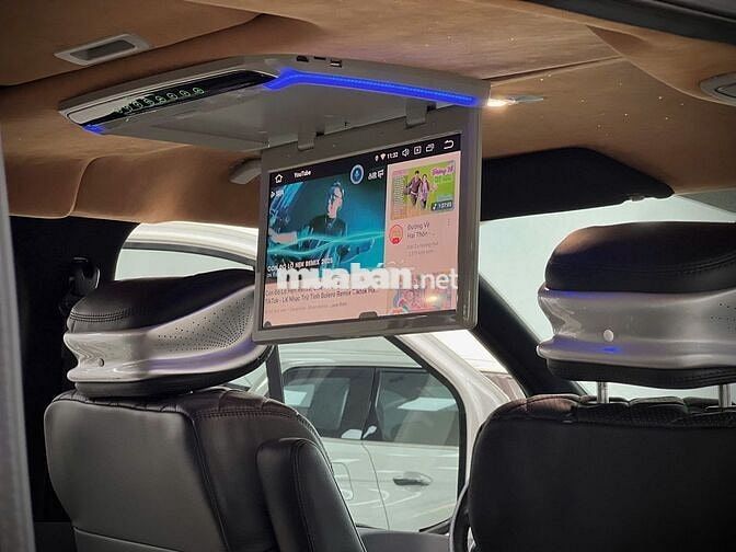Ford Tourneo 2020 Titanium gói thương gia đẳng cấp