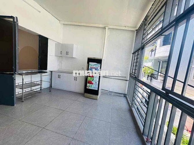 CĂN HỘ 50m2 GẦN SÂN BAY, DUY TÂN, ĐÔNG Á, KIẾN TRÚC