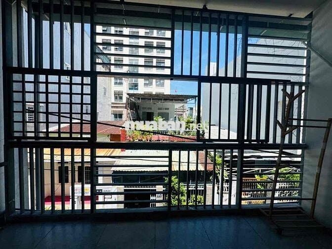 CĂN HỘ 50m2 GẦN SÂN BAY, DUY TÂN, ĐÔNG Á, KIẾN TRÚC