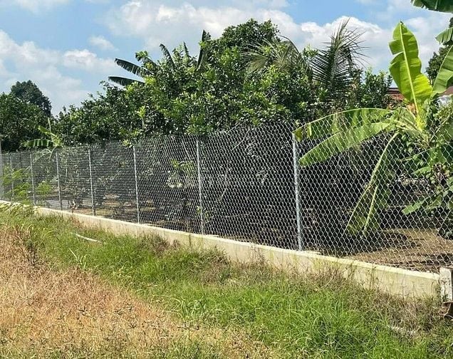 THANH LÝ NHÀ VƯỜN (4.690M2) THỔ CƯ-SHR- CÓ SẴN CÂY ĂN TRÁI, DÂN ĐÔNG
