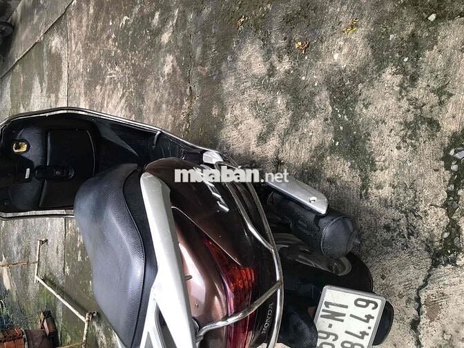 lead 110 fi-2010..xe zin chính chủ  bstphcm