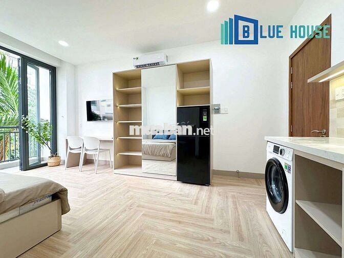 Căn hộ full nội thất ban công thoáng mát Nguyễn Văn Cừ Quận 1