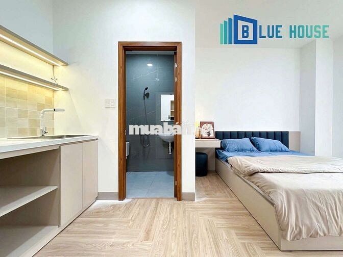 Căn hộ full nội thất ban công thoáng mát Nguyễn Văn Cừ Quận 1