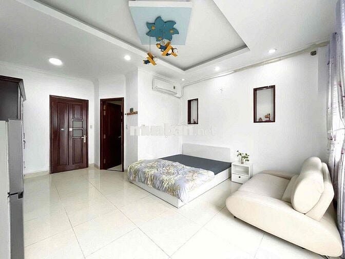 Chung cư mini rộng hơn 35m2 bancol ngay trung tâm NGUYỄN VĂN CỪ
