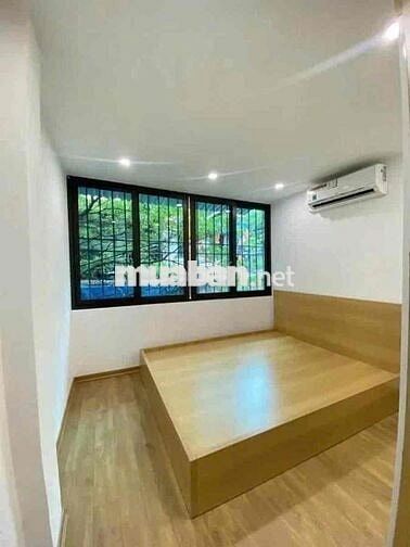 Bán căn hộ tập thể Thành Công 2, 70m, 2 ngủ, khách bếp wc, full NT