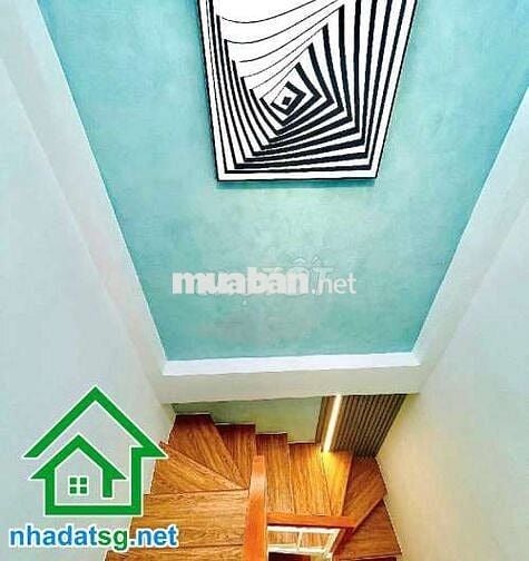 NHÀ 3 TẦNG NGAY NGÃ TƯ LẠC LONG QUÂN – ÂU CƠ – HẺM 4M – DTSD 49M2