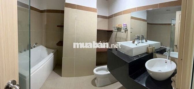 CHO THUÊ CĂN HỘ 4PN 4WC -160M2 - ERA TOWN Q7