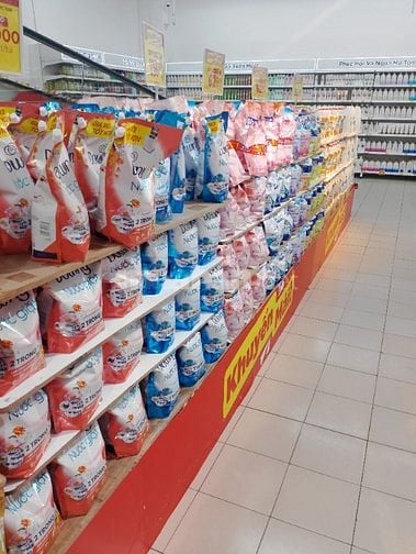 NHÂN DỊP NGÀY CỦA MẸ SẮP ĐẾN HÓC MÔN TUYỂN NV BÁN HÀNG VÀ PHỤ BÁN HÀNG