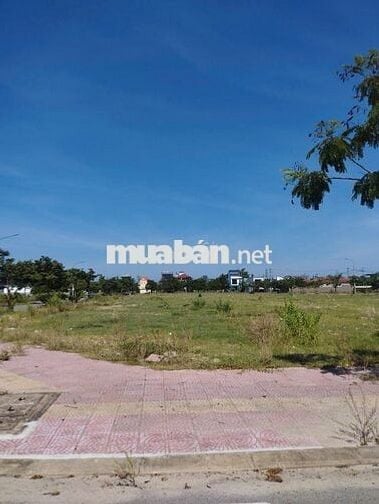 Đất nền mặt tiền 10m5 Dt 150m2 – Giáp ranh phố cổ Hội An, chỉ 2 TỶ/lô