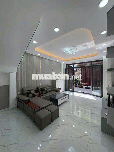 Nhà Mới, Nội Thất Đẹp, 3 PN, Xe Hơi Tới Nhà