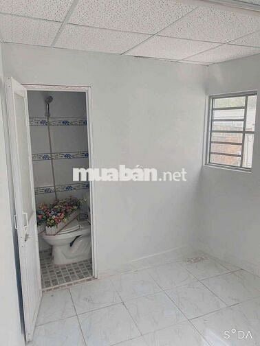 Nhà 1 Trệt 3 Lầu 3PN 3WC Hẻm Xe Hơi 458 Huỳnh Tấn Phát Q.7