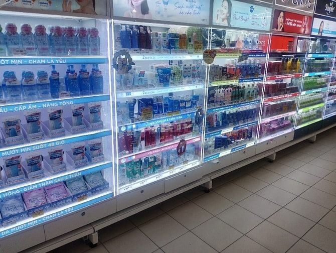 NHÂN DỊP NGÀY CỦA MẸ SẮP ĐẾN HÓC MÔN TUYỂN NV BÁN HÀNG VÀ PHỤ BÁN HÀNG