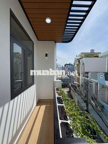 Nhà Mới, Nội Thất Đẹp, 3 PN, Xe Hơi Tới Nhà