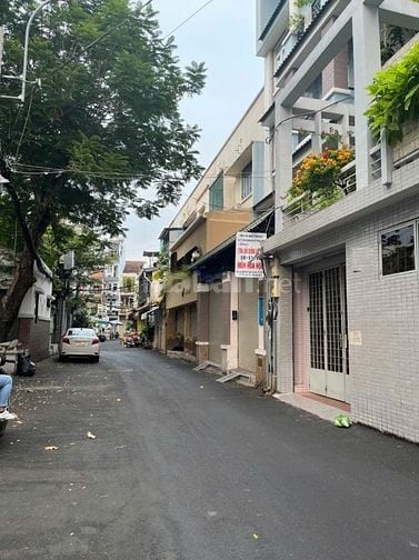 Bán nhà ngay mặt tiền Cao Thắng, p3,q3.DT;7,5x9, 1tr3l, giá:27 tỷ