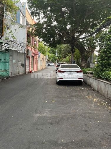 Bán nhà ngay mặt tiền Cao Thắng, p3,q3.DT;7,5x9, 1tr3l, giá:27 tỷ