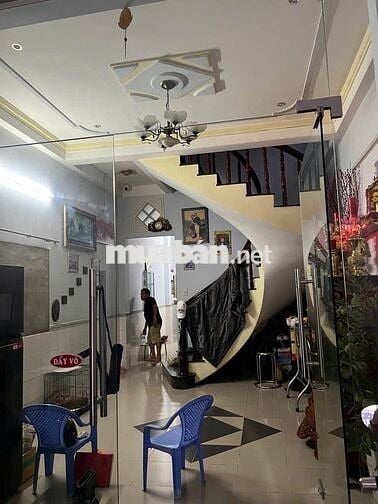 Bán Nhà 1 trệt 1 lầu Ô TÔ ĐẬU TRƯỚC CỬA Đường số 2, Trường Thọ, TĐ
