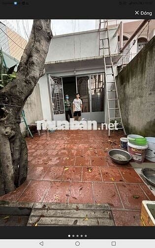 NHÀ 80M2 CẤP 4 MỚI ĐẸP CÓ 3 PHÒNG ĐỀU CÓ GÁC CÓ SÂN TO CÂY SI TRƯOC