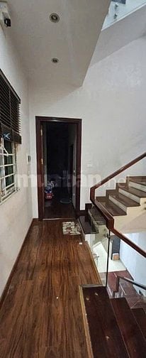 Cho thuê nhà ngõ 170 hoàng ngân 48m x6T , ô tô đỗ cửa